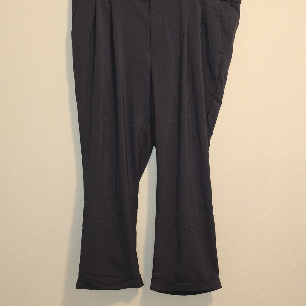 Van Heusen Men's Dark Gray Dress Pants